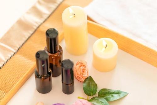 Seven tips for using aromatherapy so that the scent stays and diffuses naturally around you.